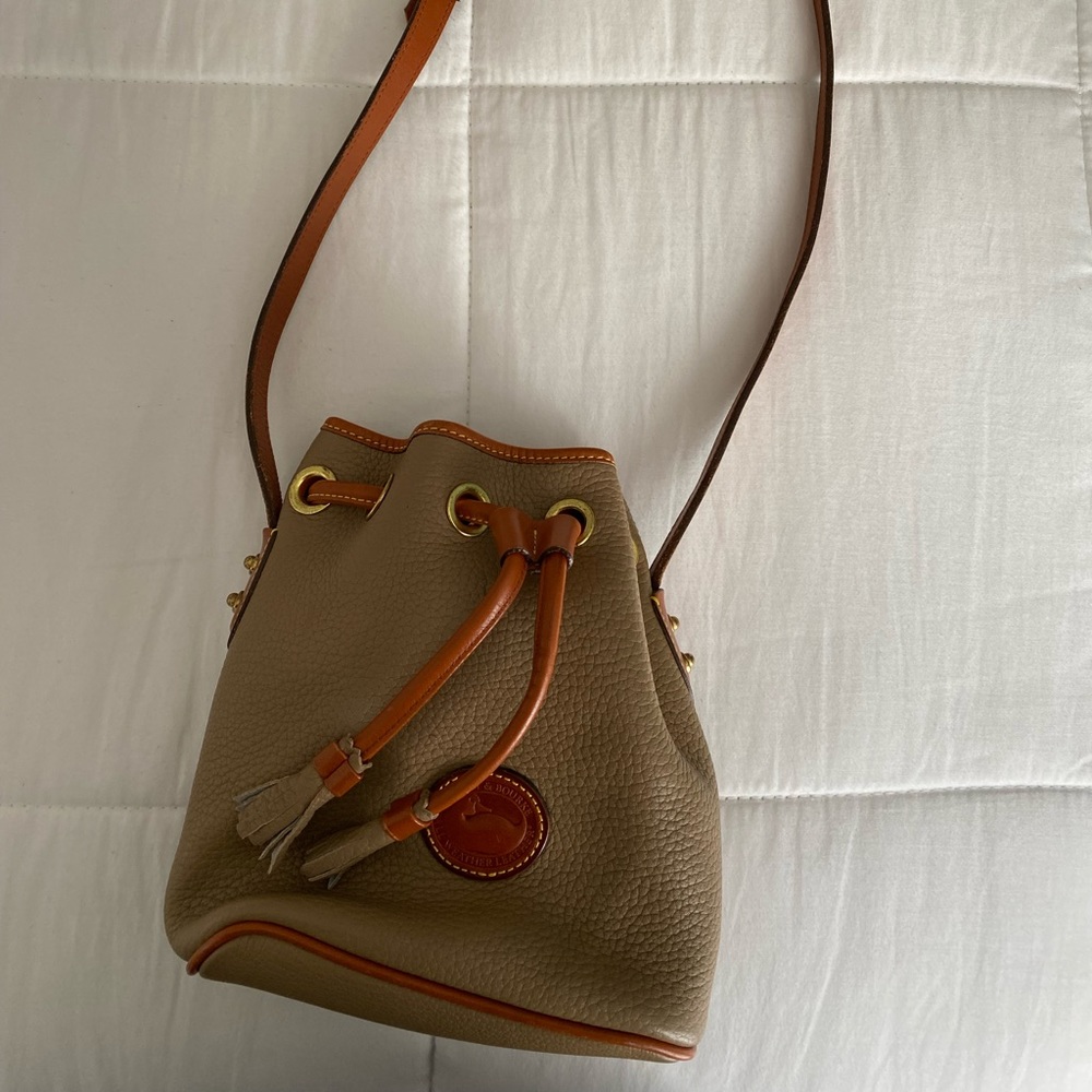 Dooney & Bourke Bucket bag